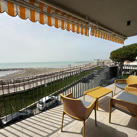 Nuovo Residence Serenissima Frontemare - Agenzia Cocal Caorle Kültér fotó